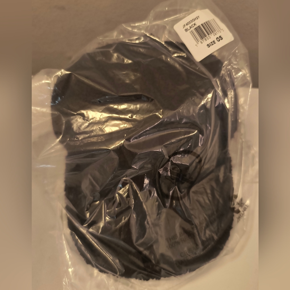 Michael Kors MK Logo Hat Sherpa Adjustable Cap OS 
Black NWT